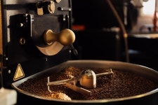 로스터, 커피를 번역하고 재해석하는 사람 [休·味·樂(휴·미·락)]