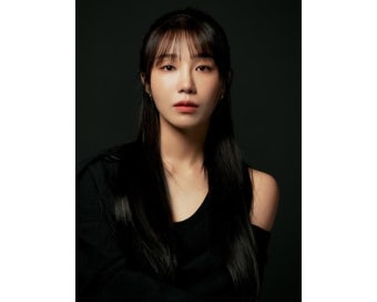 IST 떠난 정은지, 빌리언스 손잡았다… 이준영과 한솥밥
