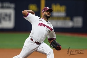 '키움' 알칸타라, 친정 두산에 '비수'...KBO 복귀전 6이닝 무실점 승리투수