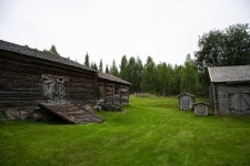핀란드 국민화가는 왜 숲속 통나무집에 그림을 걸었나