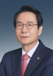 재향군인회장에 非장성 출신 신상태 현 회장 재선