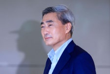 신현송 첫 금통위, 금리 동결 유력… 연 2회 인상 신호 나올까 촉각
