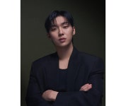 술 취해 생방송한 20대 배우… 최현욱에 우려 쏟아진 까닭
