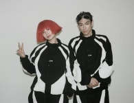 탑·나나, 열애 인정 