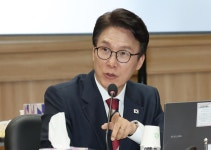 '공연 중단 구설' 김민석, 이번엔 '응급 전용 주차' 논란… 해명은?