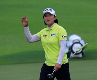 사임다비 3R 양희영 3타차 3위, 펑샨샨 단독 선두
