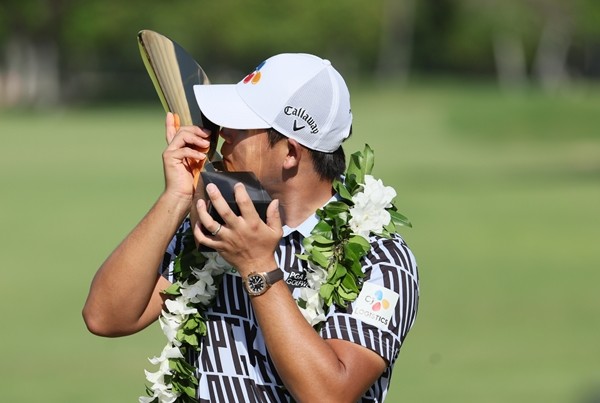 김주형 선수, PGA 투어 소니오픈 2라운드 종료 후 공동 11위 달성!