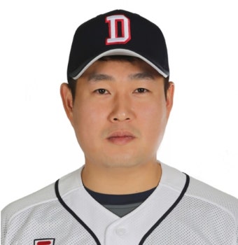 KBO, '비신사적 행위' 양의지에 대해 12일 상벌위 열기로