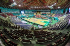 BNK, 하나은행에 73:59 승리...코로나19 확산에 따라 무기한 무관중 경기