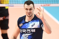 가빈도 떠나기로 결정 13일 캐나다행 비행기 탑승