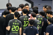 최태웅 감독 명관이가 더 악랄하게 끌고가야 한다