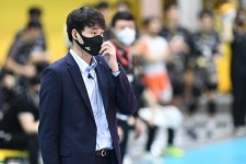 [준PO] 이경수 감독대행 "마지막까지 최선 다한 선수들, 고맙다"