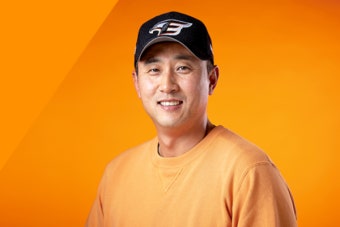 한화이글스, 최원호 퓨처스 감독과 3년 재계약