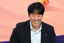 우리카드, 296승 최다승 신영철 감독과 6년 동행 마침표
