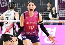 [챔프2] 김연경의 하드캐리 흥국생명, 정관장에 3:2 극적인 역전승...정상까지 1승 남겨