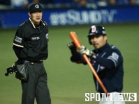 [포토S] 나광남 주심 