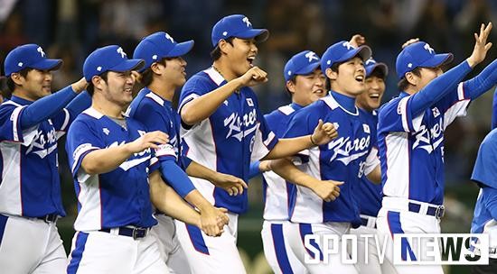 프리미어12, 호주에 5-2 승리하며 예선 마무리, 슈퍼라운드 진출 실패, 4강 기회 놓친 한국 대표팀