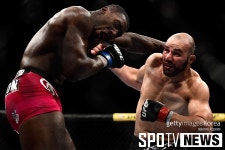 세라에미르틸리 | [UFC 202] 럼블 vs 테세이라, 누가 실신해도 이상하지 않다