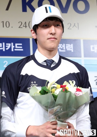 [포토S] 차영석, 전체 9순위로 현대캐피탈 지명