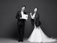 [K리그] ‘해피 리턴’ 김경중, 6년 연애 첫사랑과 웨딩 마치