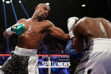 메이웨더 트레이너 우린 복싱이 아니라 싸움을 하러 간다