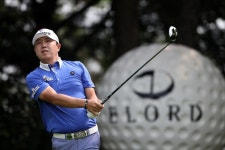 환상 아이언 샷 정지호, 신한동해오픈 1R 홀인원 성공