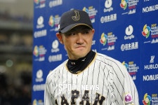 [NPB] 우치카와 홈런-사파테 3이닝…SB 일본시리즈 우승