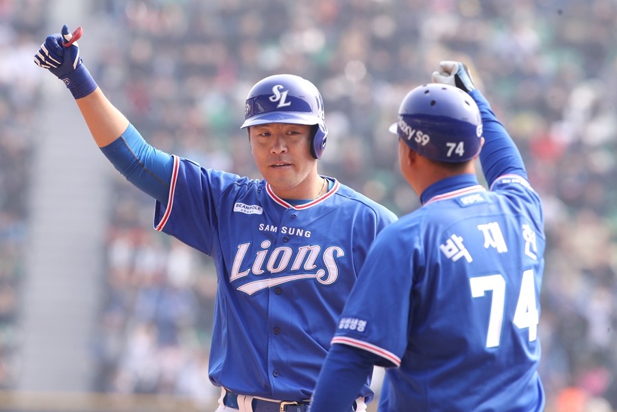 삼성 라이온즈, 4연패 탈출! 강민호의 결승포로 두산 베어스 꺾고 4-1 승리