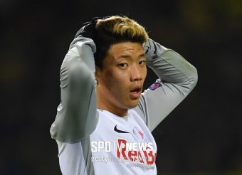'황희찬 선발' 잘츠부르크, 마르세유에 0-1로 뒤진 채 전반 종료