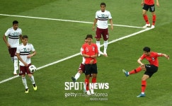 [월드컵 VIEW] 트릭보다 '플랜A' 4-4-2가 좋았다…용감하게 싸운 한국