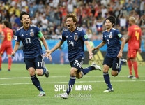 [월드컵 리뷰] '0-2→3-2' 벨기에, 일본에 대역전승 끝 8강 진출