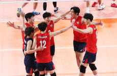 [아시안게임] 男배구, 인도네시아 3-0 꺾고 4강…대만과 준결승전