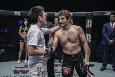 [굿모닝 UFC] 하빕·우들리·GSP 위협할 레슬러, UFC로 트레이드 직전