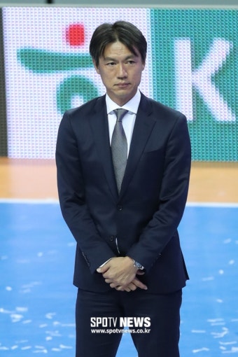 홍명보 전무 