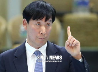 [포토S] 신영철 감독, '이기면 다시 1위야'
