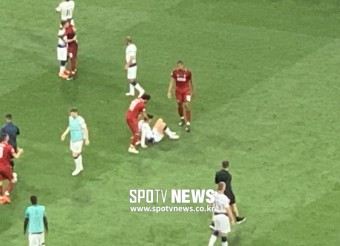 [UCL FINAL TIME] 좌절한 손흥민, 살라가 위로했다