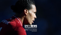 FIFA도 인정한 메날두급 수비수 판 데이크, 그 남자의 저력