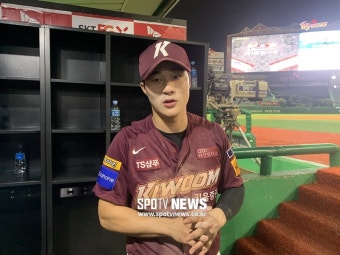 [스포츠타임 시선] '공수 겸장' 김하성이 걷는 '레전드 유격수'의 길