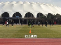 [동아시안컵 현장] 중국 소림축구 피하면 실점 벤투호는 전면전 준비한다