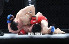 [포토S] 김상욱, 2라운드에서 압도적인 경기력