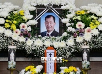 1세대 희극인 故임희춘, 세상 떠나 영면에 들다