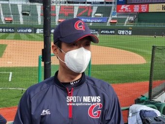 [SPO 현장인터뷰]3연승 안고 ‘부산행’ 롯데 허문회 감독 “축하 많이 받았습니다”