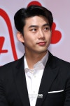데뷔 12년만에 하트비트…옥택연 첫 공개 열애에 축하 물결[종합]