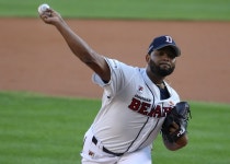 [잠실 게임노트] 알칸타라 9승 두산, SK 7-2 뒤집고 2연패 탈출