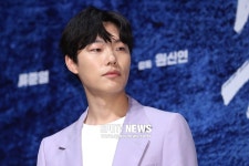 류준열, 사진작가 데뷔…첫 개인전 11월3일 개최