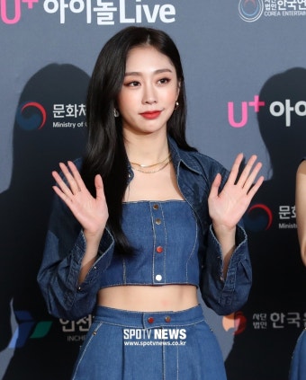 러블리즈 서지수, 코로나19 확진…