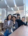 애셋맘 신애, 활동 중단해도 여전히 여배우 포스…민낯도 예쁘네
