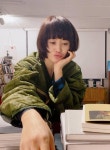 김혜수, 바가지 머리에 깔깔이도 완벽 소화…52세가 이렇게 귀엽다니