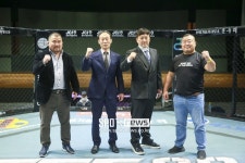 티아라 홍성찬, 복귀 2연승…TFC 타이틀 재도전 겨냥