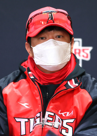 [포토S] KIA 김종국 감독, '이번 시즌 기대해 주세요'